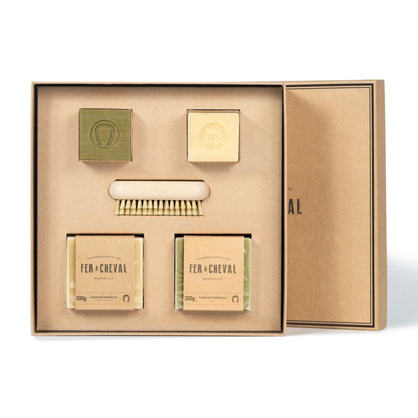fer a cheval marseille soap set with nail brush gift box 1