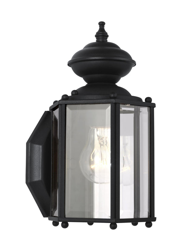 Classico Collection One Light Outdoor Wall Lantern