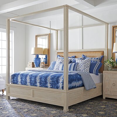 Shorecliff Canopy Bed in Sailcloth