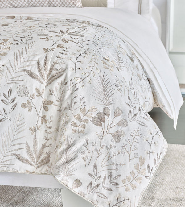 Sussex Embroidered Comforter