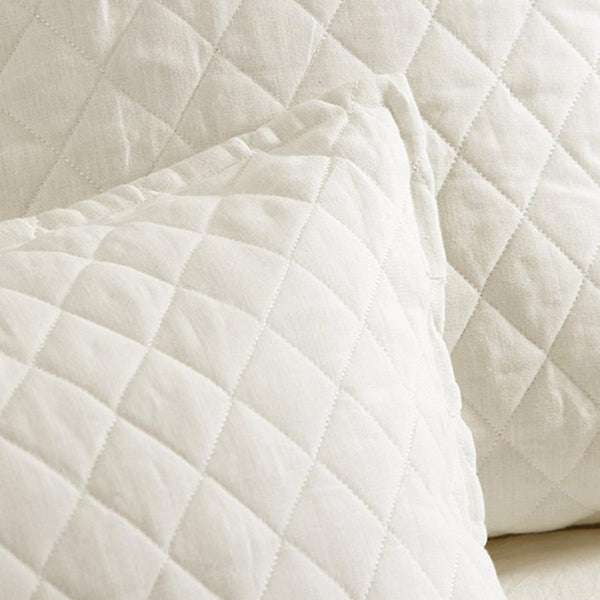 Hampton Big Pillow in Cream