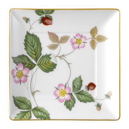 wild strawberry square serving tray by wedgewood 1061265 1